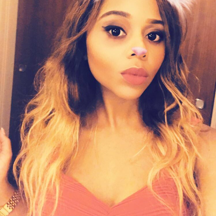 miss_hazel06's tweet photo. #NewProfilePic https://t.co/t9bnccJNHs