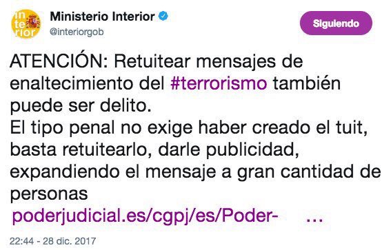 PabloIglesias's tweet photo. No hagas RT. Para subsistir sin miedo con el PP, dedícate a defraudar a Hacienda, a desahuciar familias, a cortar la luz a familias sin recursos, haz un Máster en destrucción de discos duros, crea una caja en B, despide a alguien o págale menos... Y miente, miente siempre. https://t.co/unQrBwDQdk