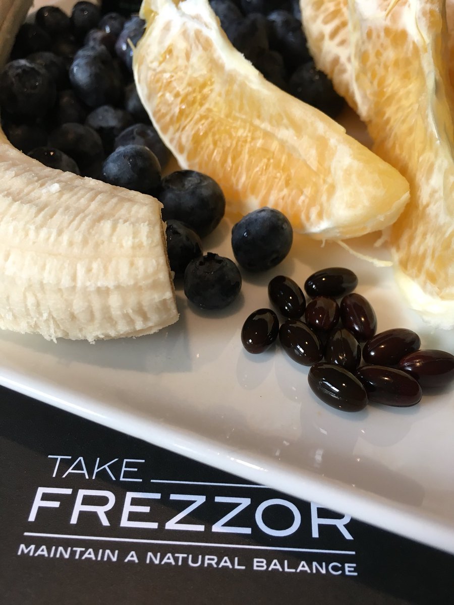 TakeFrezzor's tweet photo. FREZZOR Omega-3 Black and Astaxanthin capsules are smaller than blueberries... https://t.co/x2jmcyAOO3 https://t.co/RiUbVXeOc2
