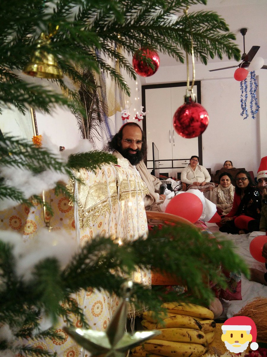 tarangkapoor_'s tweet photo. This year.......My Santa came in this form π
πΌπ
#blessingcourse #artofliving #2017christmas #feelingblessed #grateful #lifeisbeautiful
@SriSri I'm grateful to you for everything π€ https://t.co/NeoaDU0TjG