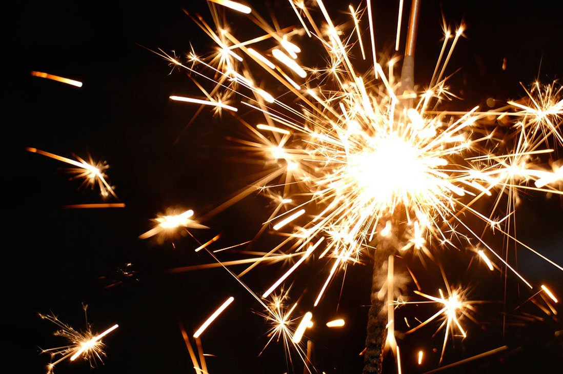 #AÑONUEVO: La reconocida tarotista #KaremRodovalho entrega consejos simples para partir con el pie derecho este nuevo año ow.ly/2HUH30htCp5 <a href="/karemrodovalho/">karem rodovalho</a> <a href="/PeakCL/">AGENCIA PEAK</a> <a href="/ExcellChile/">Excell Chile</a>