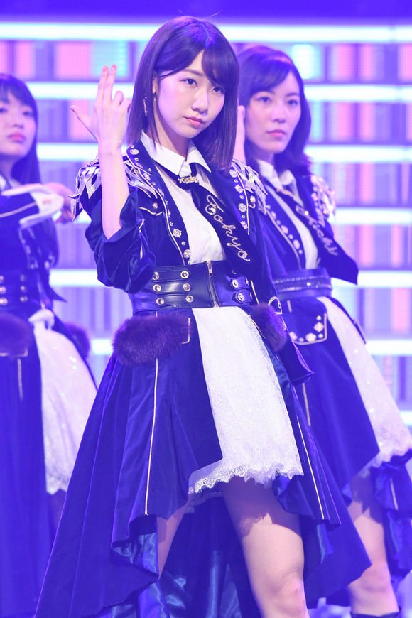 柏木由纪 Trsene V Twitter