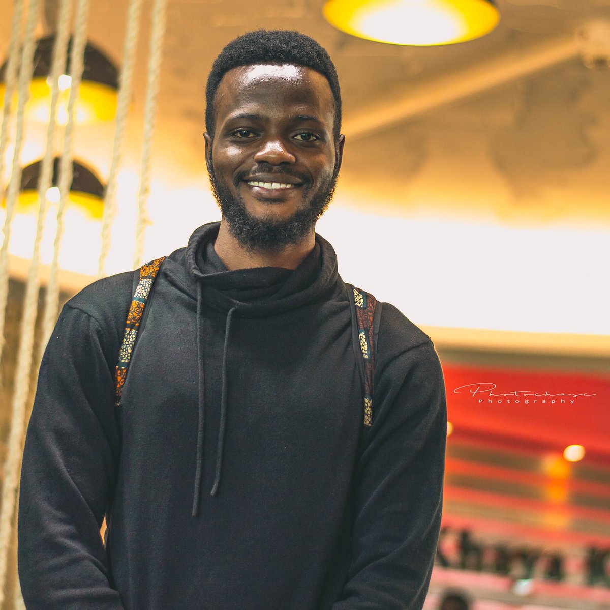 Dictator254's tweet photo. I'm a portrait photographer from Nairobi,Kenya 
.

Pliz! RT my work https://t.co/dtmkQYWWZY