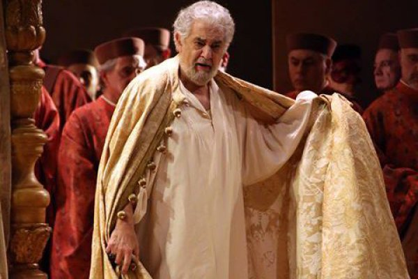 DFinanciero's tweet photo. Los Dos Foscari con Plácido Domingo
#PanoramaDF https://t.co/NAPLQLw6Xj https://t.co/jmL1YwoY35