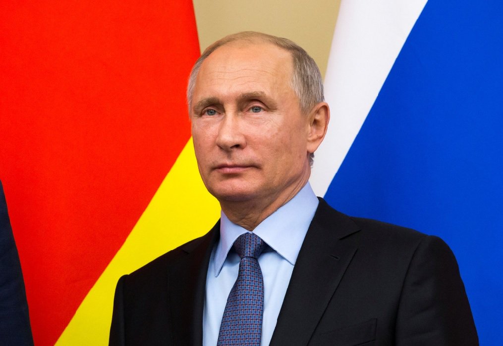 PISM_Poland's tweet photo. No surprises in Russia - president Putin will run for reelection in 2018. Russians see him as a strong & effective leader https://t.co/NXDAFay3OR Still, the campaign will be fraught with challenges #PISM2017 https://t.co/lgyLrJIcG6
