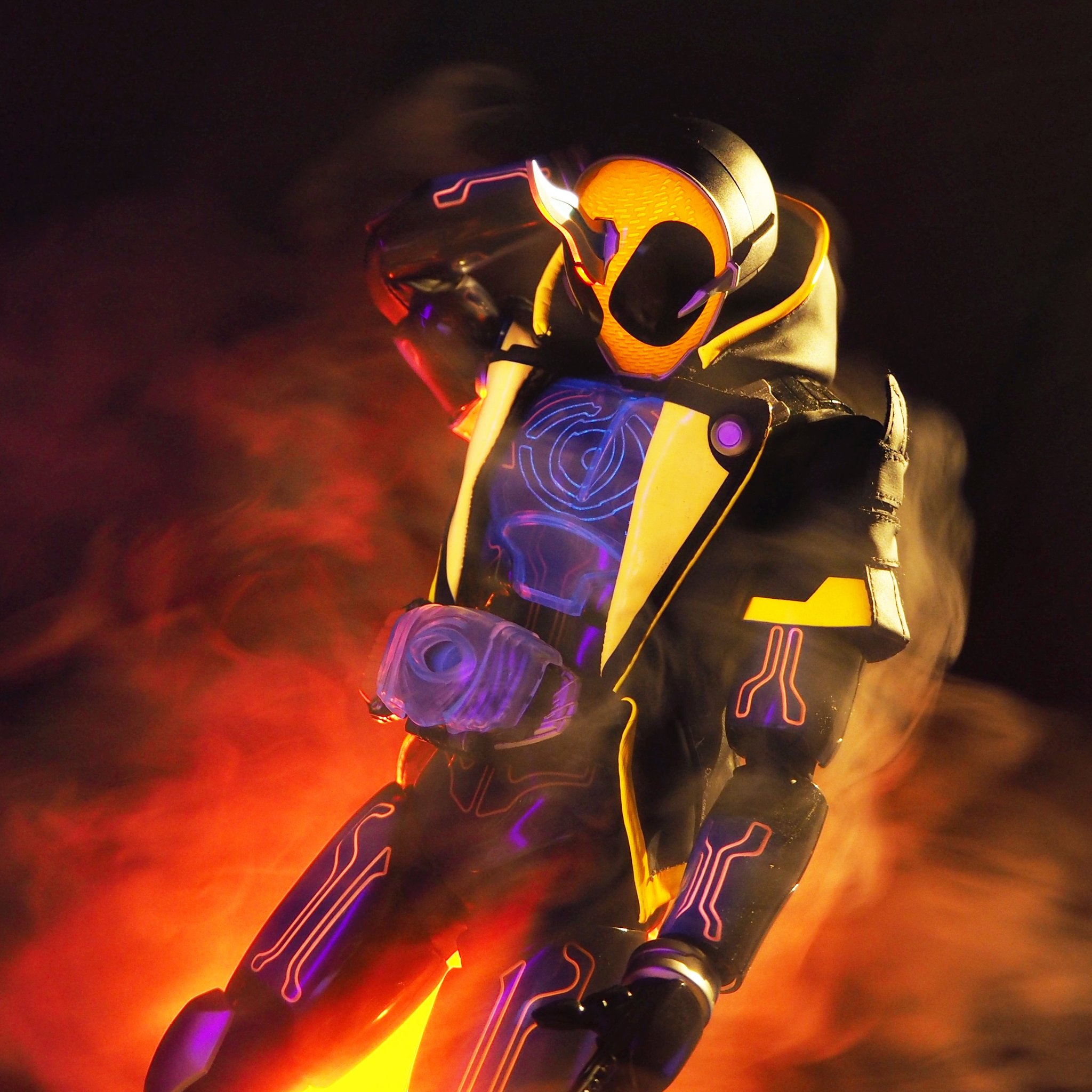 RAH 仮面ライダーゴースト Amazon.co.jp: RAH リアルアクションヒーローズ GENESIS 仮面