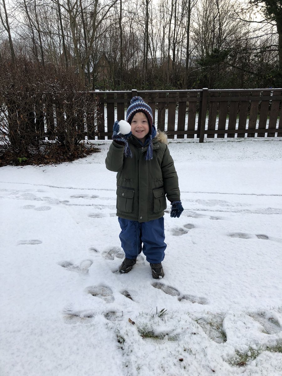 MardenICT's tweet photo. Love a snowy day!! https://t.co/Jjtl9UKSRJ