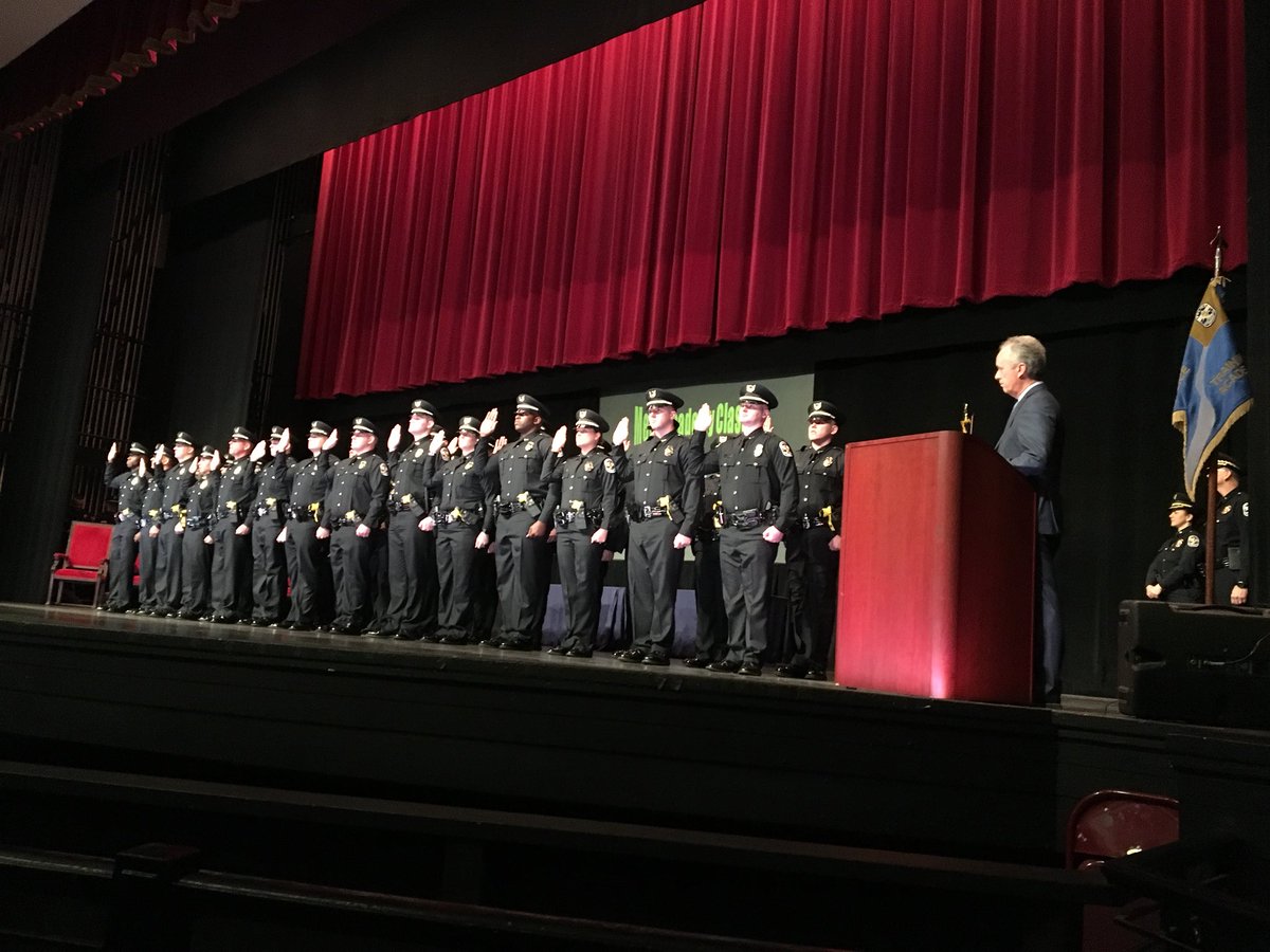 GregFischerLou's tweet photo. Congrats to @LMPD and the 40 recruits joining Louisville’s Finest! https://t.co/7UJDaWJjRZ