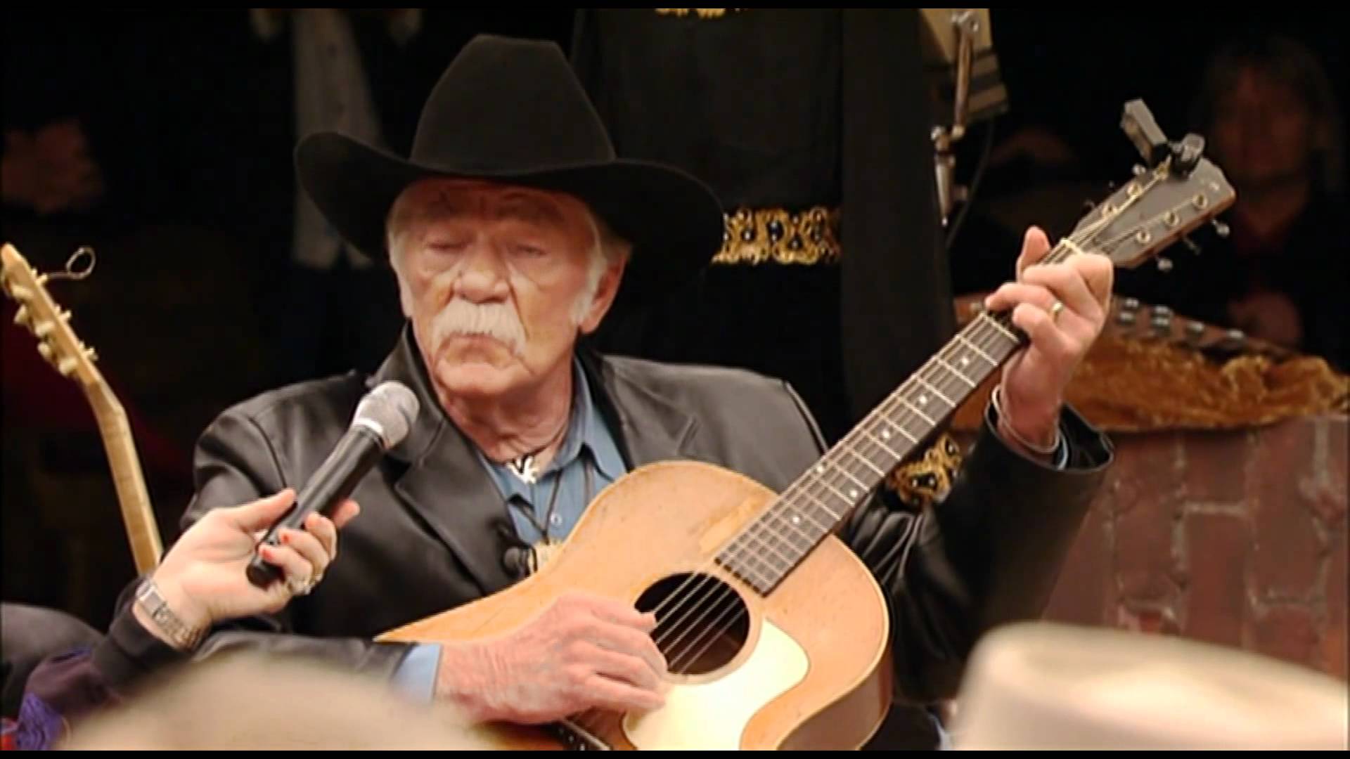 December 29 Birthdays....
Happy Birthday to 78 year old singer/songwriter Ed Bruce and 34 year old Jessica Andrews! 