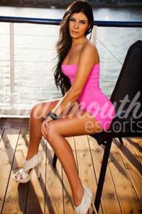 GirlsofUK's tweet image. New Escort just added! Cindy dlvr.it/Q85rjs