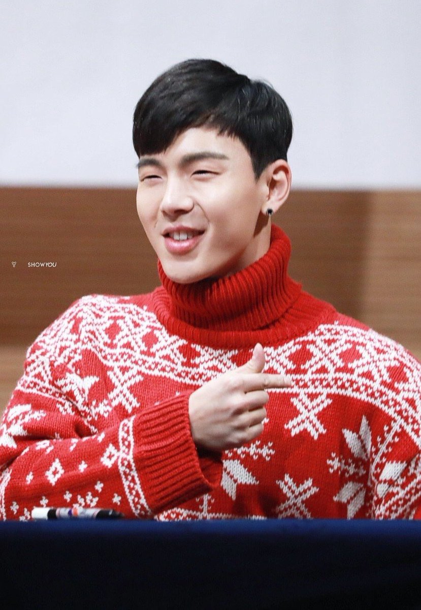 shwpics's tweet photo. 171223 — © show you https://t.co/2IMIp8xE0L