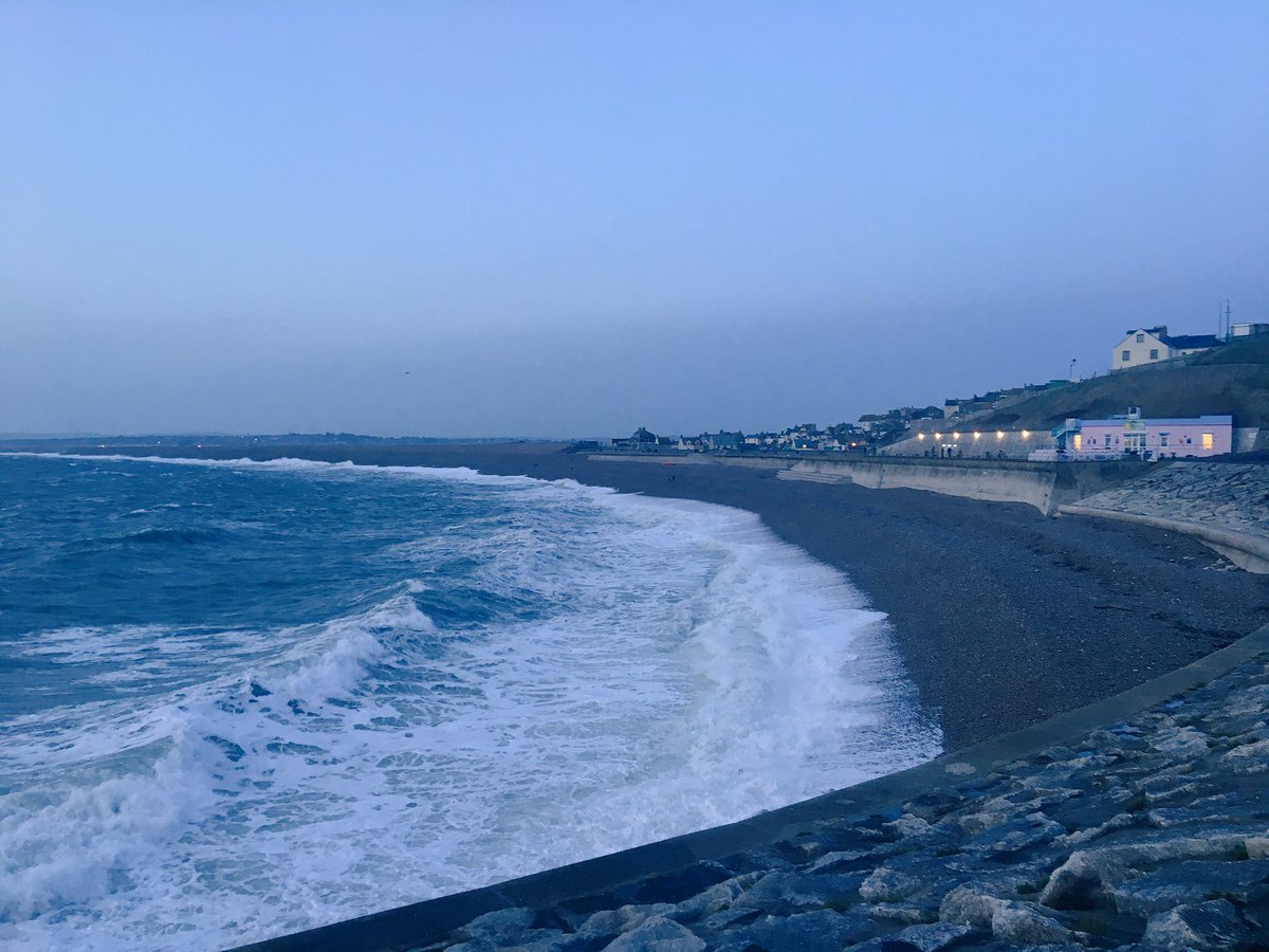 Agincare's tweet photo. Great to see #Quiddles being open and busy all year round. Always something to enjoy here on #chesilbeach #localbusiness #Portland https://t.co/mlW41dBHHJ