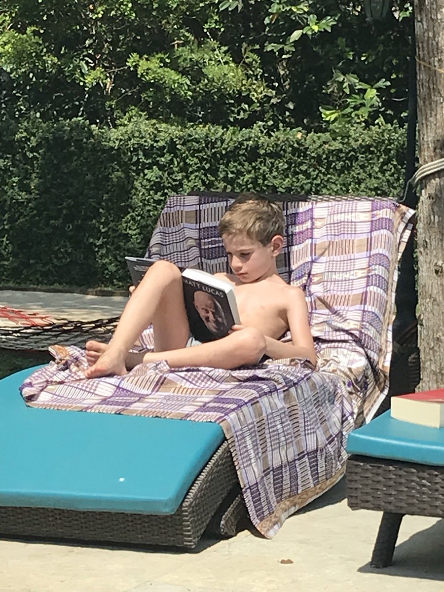 jasonhell's tweet image. Nothing like a good read on holiday @RealMattLucas #kerala #marari #flamingomarari #mylifefromatoz #bros