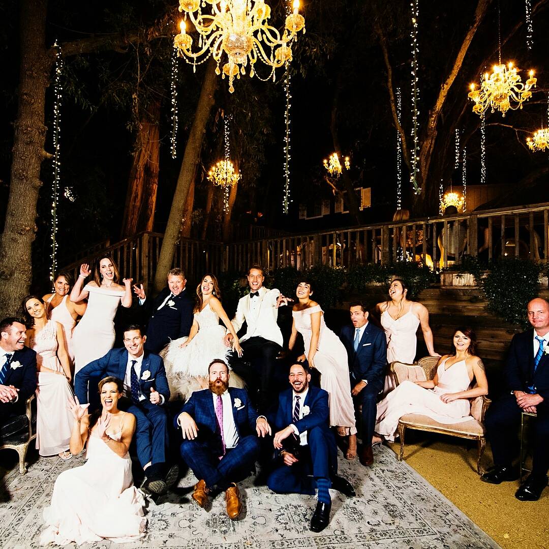 thisisusseriefr's tweet photo. Till death do us part! #swipe 🤣💀👰🏻🤵🏼 #TBT
📷: @callawaygable - by @chrishellhartley #ChrishellHartley #JustinHartley #YR #allmychildren #days #thehartleys #ThisisUs
Beautiful illustration of Chrishell's message! This wedding day a success as their couple! - @estrellaJH2 RT https://t.co/QVAGkNOXEe