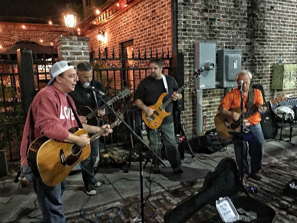 _BJC_'s tweet photo. #m🎶live music🎶 Tonight at the brewery Casual and the Uprights are playing. Music starts at 7pm ends at 10pm. #MSCoastLife #uptights #casual @ChandeleurBrew🍻@SocialGulfCoast @CityofGulfport @gulfcoastbucket @Weatheric @AndrewWilsonWX https://t.co/Yo3LKHbpYL