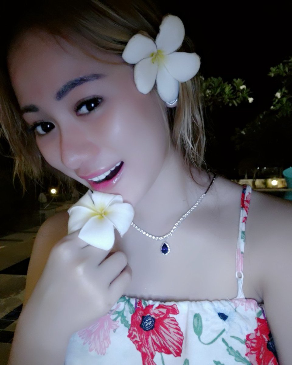 Kalungnya bagus 😘