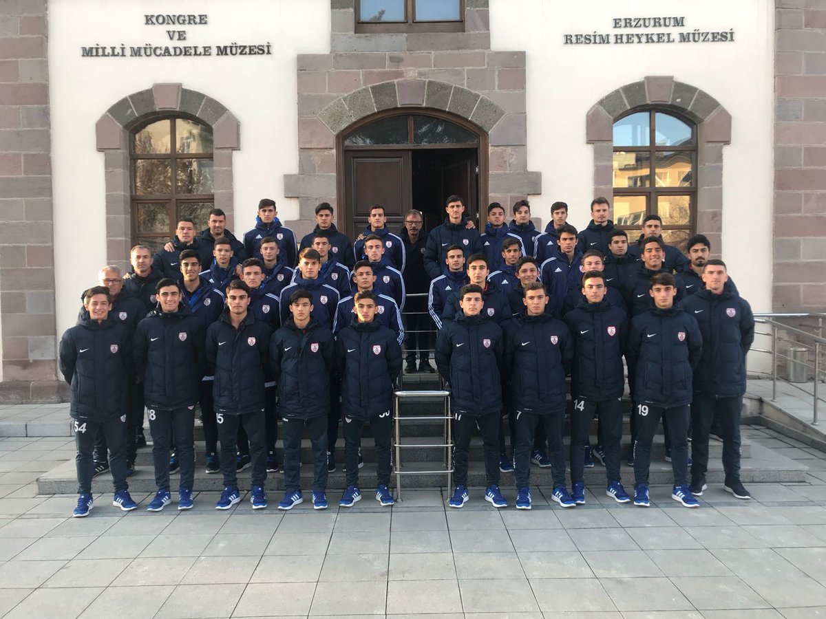 AltinorduFK's tweet photo. Futbol, bazen de maça gittiğin her kentteki Kurtuluş Savaşı izlerini takip etmektir. #Erzurum #MilliMücadele https://t.co/dKopTe5bjL