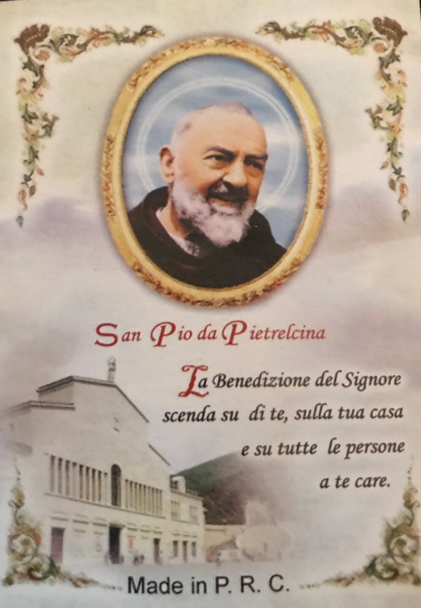 Que la bendición del Señor descienda sobre ustedes, su casa y a las personas que quieren . San Padre Pío !        Paz y bien para el 2018. Con paz y salud !