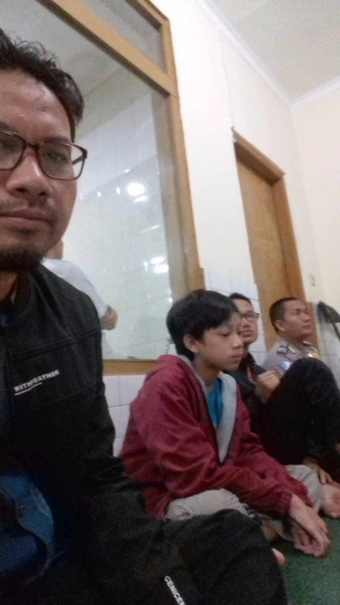 iher_bdg tweet media