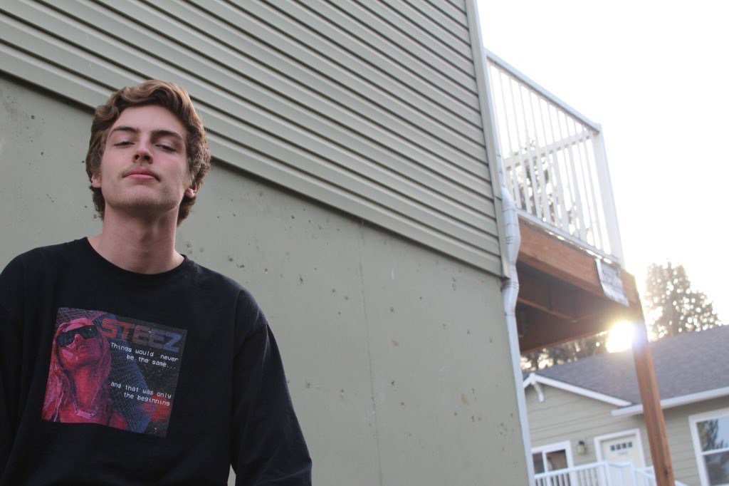 Take a Closer Look into the Mind of <a href="/SteezDesigns/">Steven McCracken</a> underviews.com/take-a-closer-…
