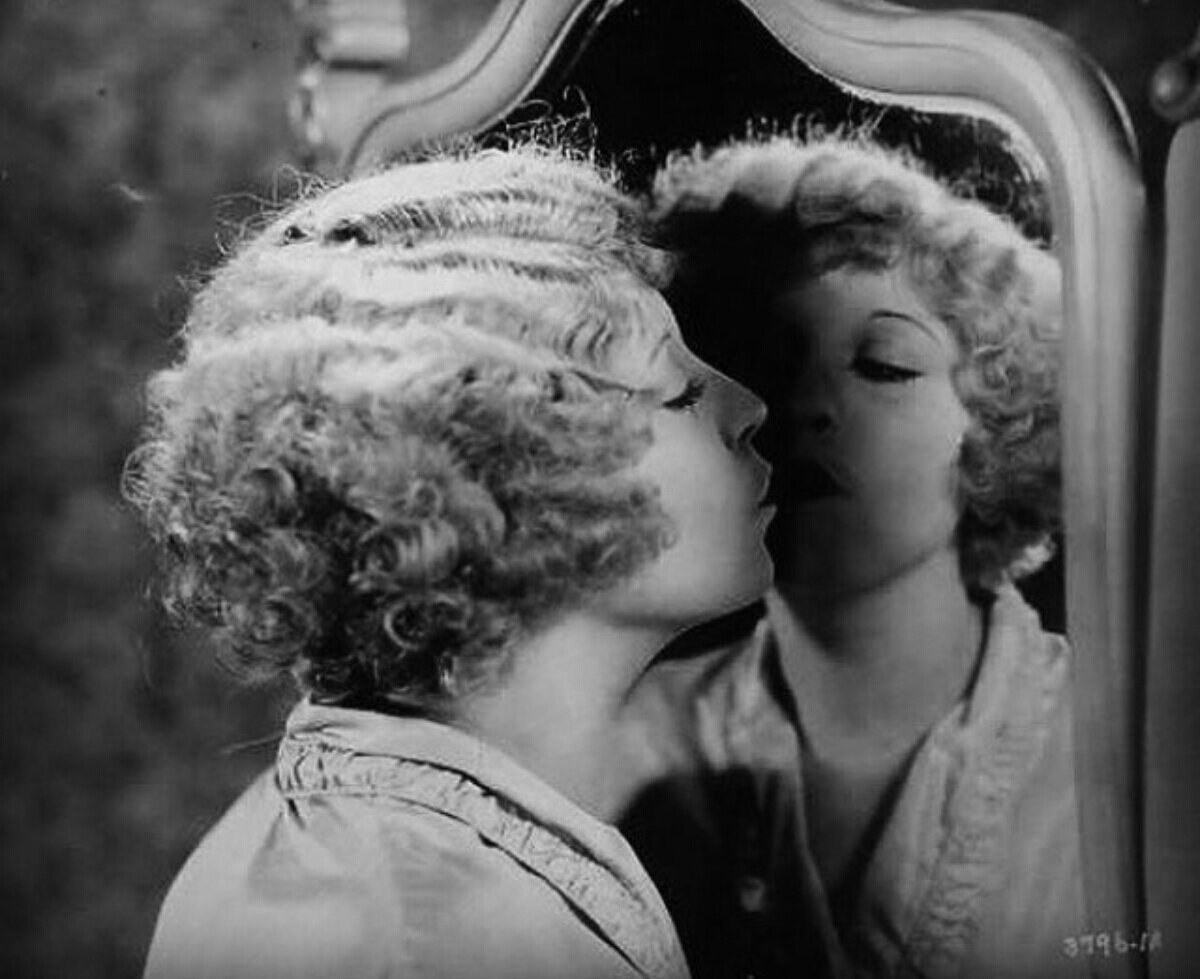 Ölü Ruhlar Ormanı tweet media