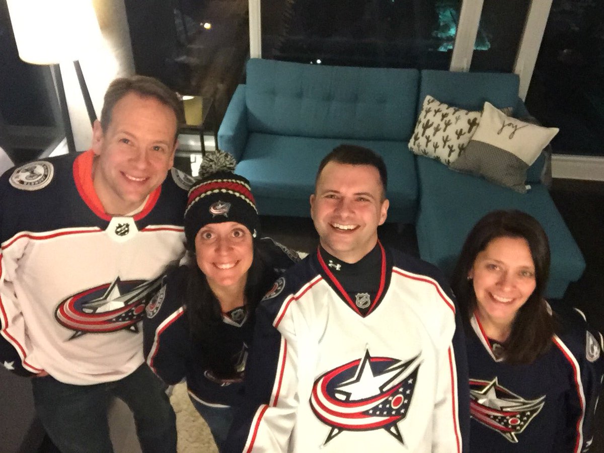 AnnieKov's tweet photo. @BlueJacketsNHL this crew will be cheering you on tonight in Ottawa! #cbj #ItsSoCold #subzero https://t.co/uZldWQW6SU