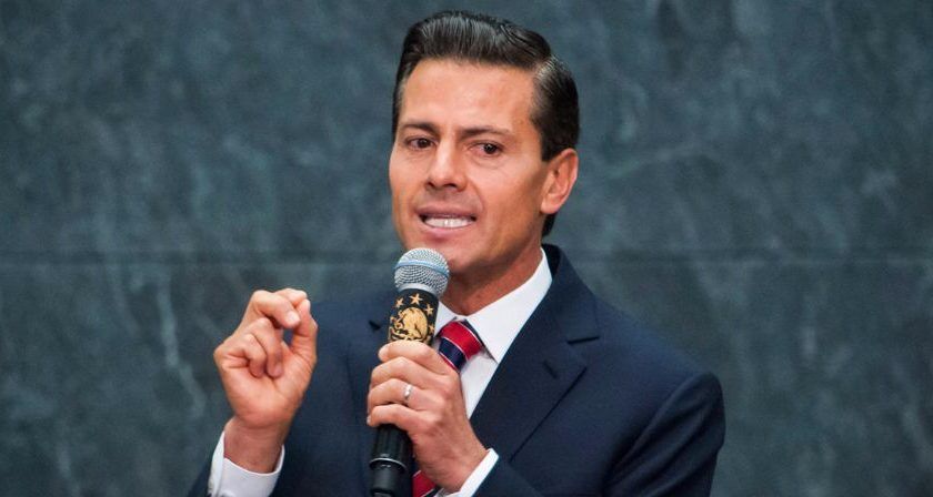 ErizosMx's tweet photo. In Mexico we don't say "covfefe", we say "volvido", which means "I can't believe people voted for me to be president when I'm an illiterate", and I think that's beautiful https://t.co/0YXH2lZhyo