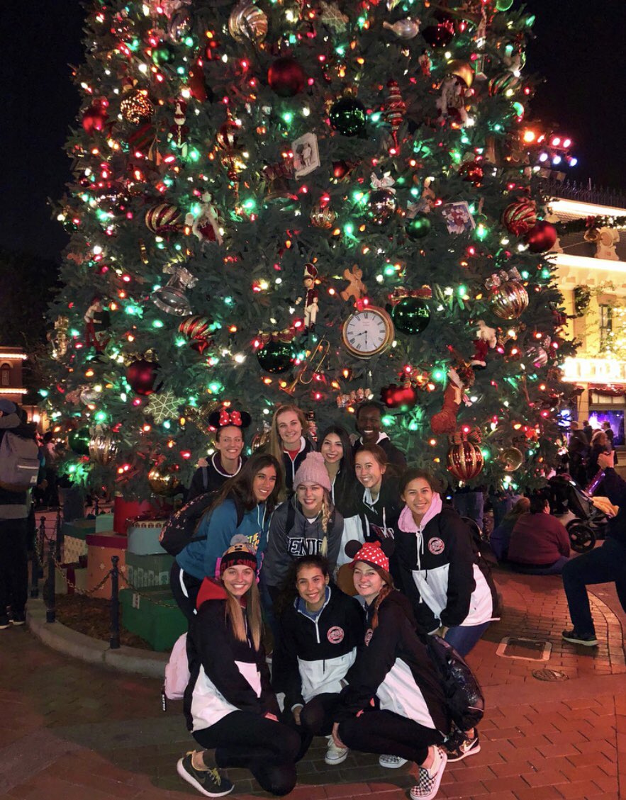 GGsoto23's tweet photo. Happy birthday to the funniest and most outgoing person I’ve ever met 💓@KinseyWooten love you kins #2wild https://t.co/RnNVbJCPiz