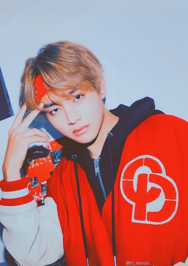 #Veautiful_DAY Happy Birthday Kim Taehyung!! Stay healthy and safe ❤️✨
