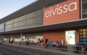 GCSEGURIDADPI's tweet photo. AENA SACA A LICITACIÓN LA SEGURIDAD PRIVADA DE TODOS LOS AEROPUERTOS DE LA RED
https://t.co/AVuWii2QU6 https://t.co/In7WjyLl07