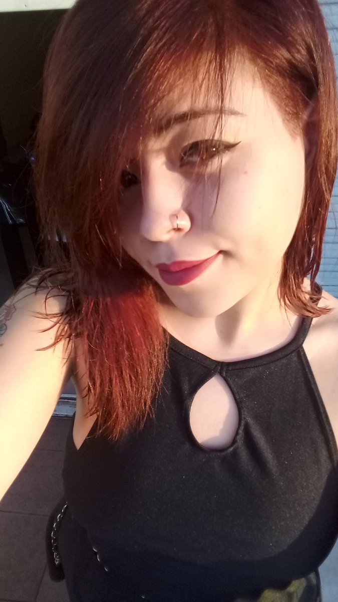xFoooorrax's tweet photo. Siempre el mismo perfil porque del otro soy horrible (?) https://t.co/fl4Bgv1UKu