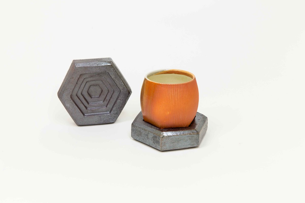 edmontonmade's tweet photo. Does it give you a deep personal satisfaction when things fit inside other things? Then you're going to love this cute cup nestled perfectly in a handsome hexagonal coaster.

Grab it in Gifted, here: https://t.co/qyHsMEjhLF #yeggifted #99gifts99days #yeg https://t.co/ev6aBMXw5K