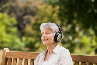 StayAtHomeCare2's tweet image. Music's Effects on Cognitive Function of the Elderly | Psychology Today @PsychToday bit.ly/1HV7iLO #TurnUpTheTunes #AgingInPlace #ElderlyCare