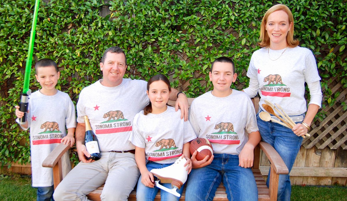 NataliasKitchen's tweet photo. As we wrap up the holiday season, check out some of my family's favorite traditions! https://t.co/YO62vAyTTu https://t.co/7d1lOhLDI6