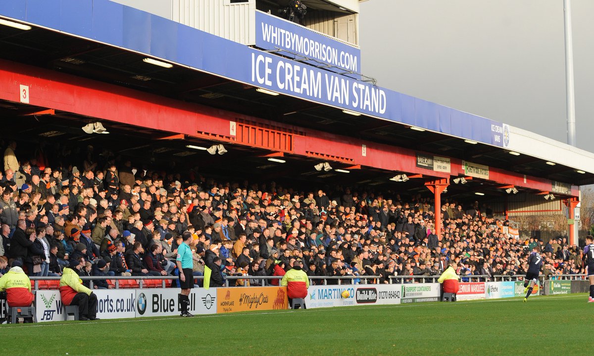 LutonTown's tweet image. 1⃣4⃣0⃣2⃣5⃣ = the minimum number of Hatters who will have travelled to away games in @SkyBetLeagueTwo this season by kick-off at @OfficialPVFC tomorrow, with 794 having pre-purchased tickets. Wonderful support! 👏 #COYH