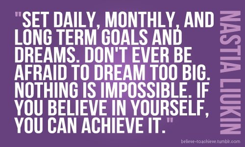EmpoweredbyPink's tweet photo. This is a good time to set goals for the new year, so take a couple minutes today to write out some objectives to reach your goals. #fridayfeeling #motivation https://t.co/LOJkxGJ8f7