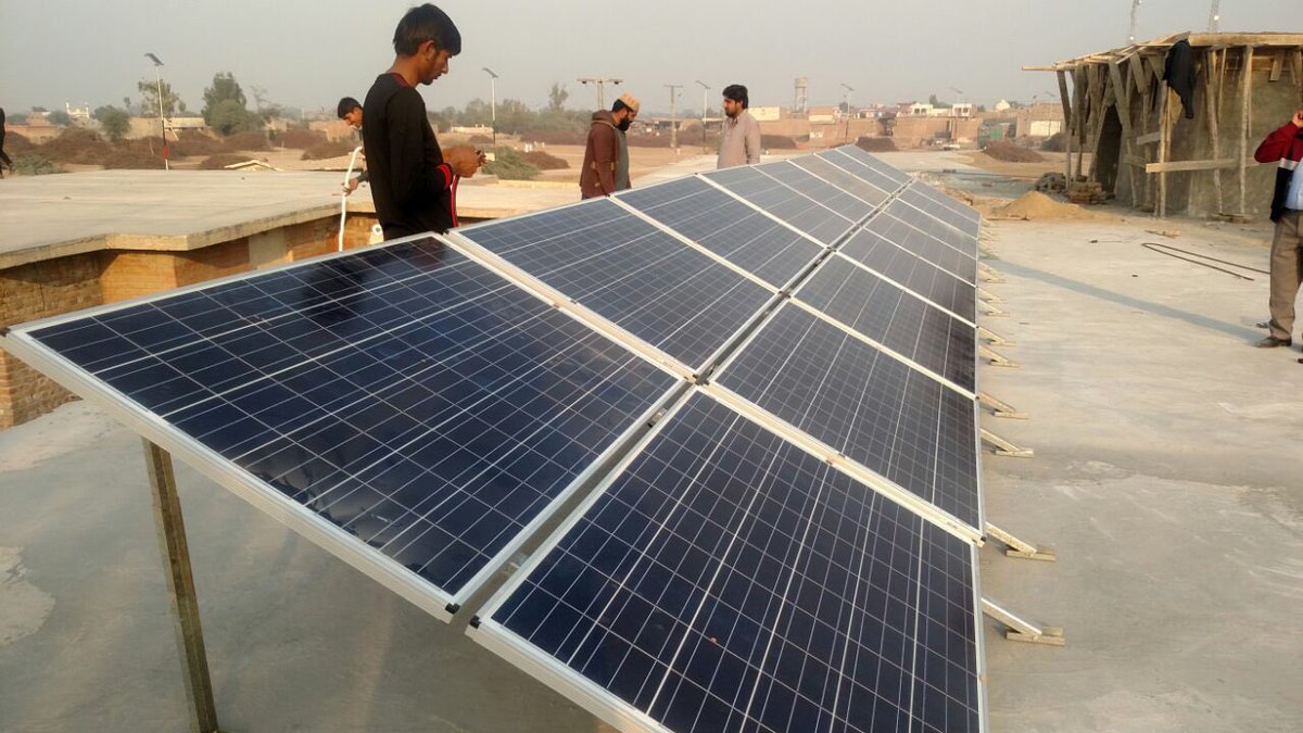 ceo_riaz's tweet photo. 2nd phase of solarization started from Gtki. 4 HFs and MCH Mirpurmathelo solarized today. https://t.co/6I5Ts2KVsv