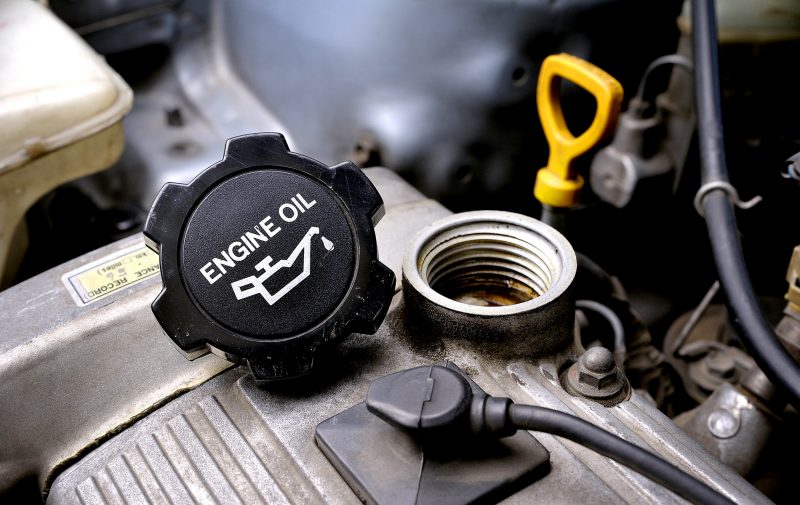 SEAutoOakville's tweet photo. When did you last get your #oil changed? If it's been more than three months, it might be time to get it done again. Visit us today and we can let you know - click here for directions to #SEAuto: https://t.co/nnV0vi0SfP #Oakville #car #carlover #mycar #ilovemycar #oilchange https://t.co/03Q93WgT6P