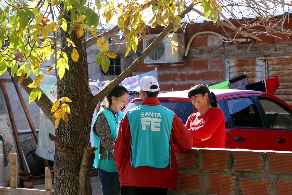 #EnLaProvinciaDeSantaFe, con el #PlanAbre, llegamos a 50 barrios para hacer obras de infraestructura, para conocer a cada familia, cada realidad particular y hacer que nuestras acciones sean más efectivas