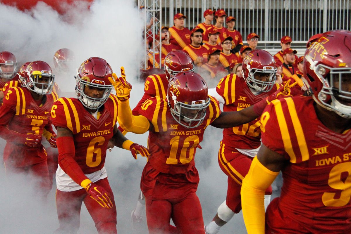 IowaChill's tweet photo. *a very unbiased poll* Who do you got in this years #LibertyBowl?

rt- Iowa State
like- Memphis https://t.co/F7MCssNwmk