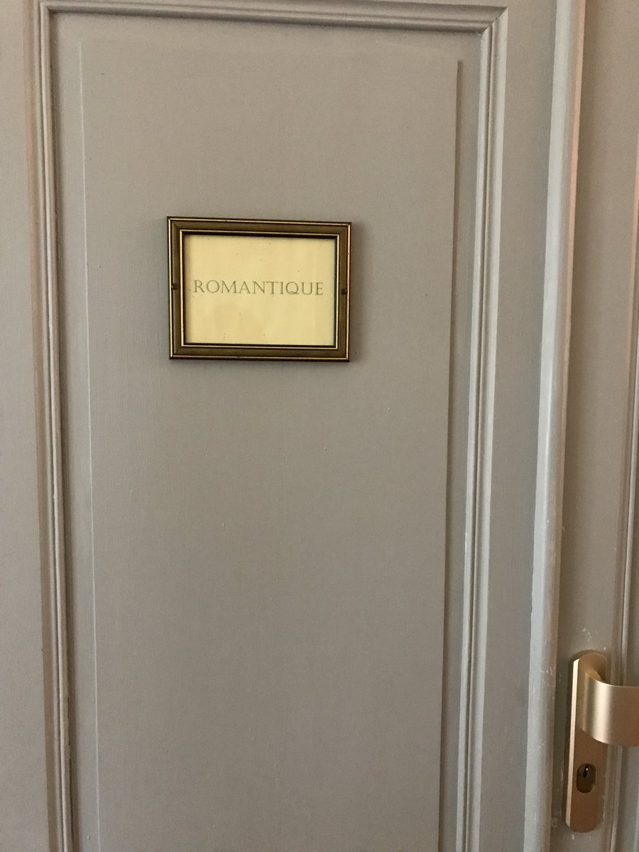 CharmeCaractere's tweet photo. Manoir Saint-Jean | 🇫🇷 https://t.co/IRvdzY5eFJ #PrivateHotels #HotelsCharme #HCC https://t.co/q13fiX3fI4