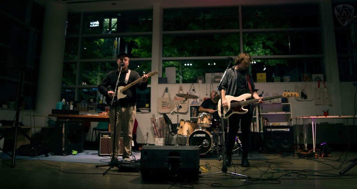 baobrampton's tweet image. #BramptonNYE is marks the age of local music for #Brampton. Brampton's own @DownturnsBand  will be opening the show with an electric performance followed by Pryde and the 9 PM fireworks. Click here for full event details. ow.ly/QPRv30hsGto