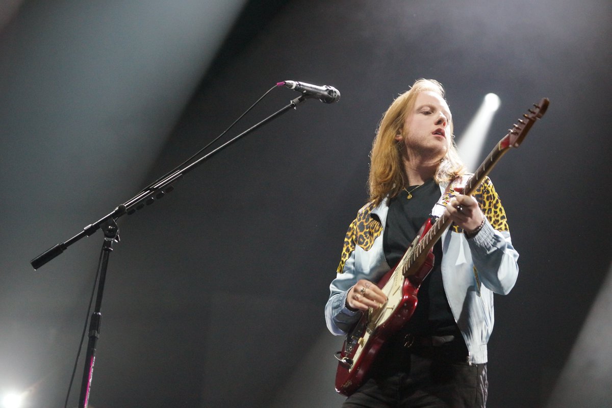 ocesa_rock's tweet photo. #ShowOCESA2017 Two Door Cinema Club @TDCinemaClub 21 de marzo @PepsiCenterWTC #TwoDoorMx https://t.co/Hk4KUmeplw