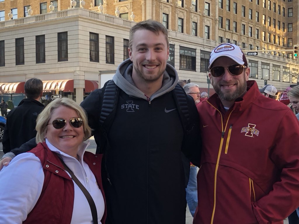 BridgetBing's tweet image. Met some pretty cool people in Memphis so far. #CyclONEnation @bigmikebing @HeatherRadio