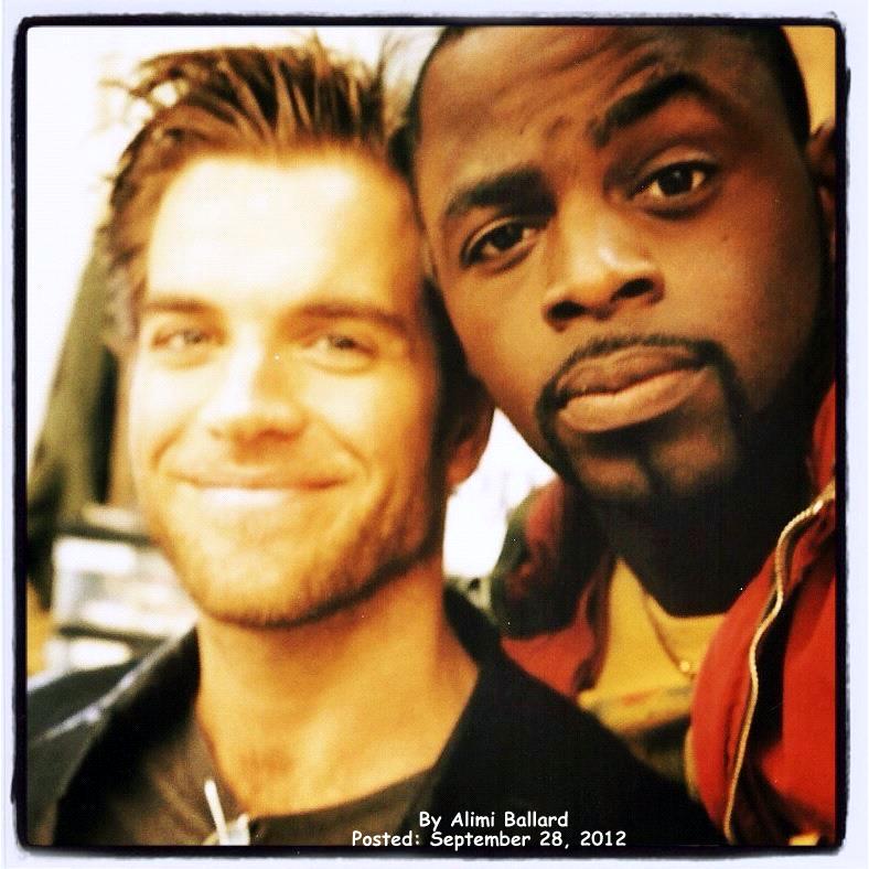 JustM_W's tweet photo. Great photos posted by @AlimiBallard with @M_Weatherly, it was nice to find you both in #NCIS 😉

Dark Angel 
Michael -->Logan Cale
Alimi -->Herbal Thought

NCIS
Michael -->Tony Dinozzo
Alimi -->NCIS Special Agent Gayne Levin  

#MichaelWeatherly #AlimiBallard #DarkAngel https://t.co/XFtnCPJz5D