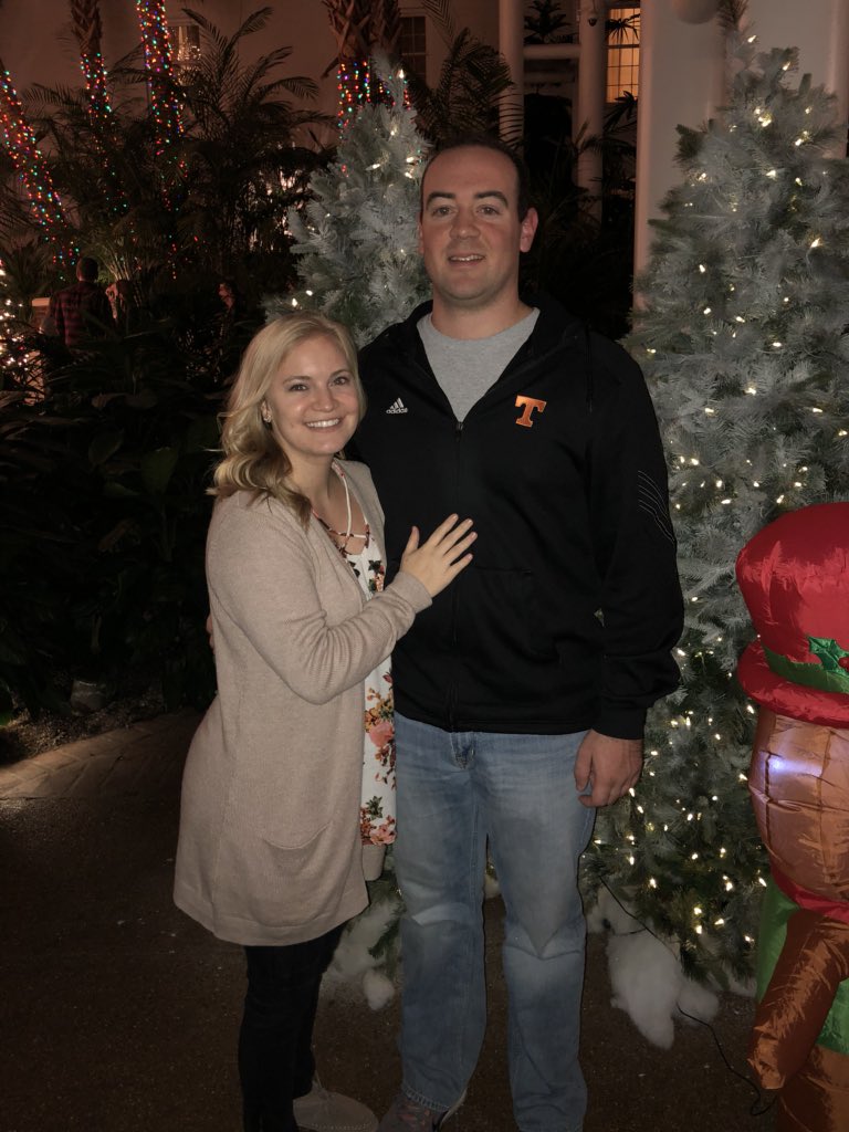 maggieburroughs's tweet photo. My man comes home tomorrow and I might cry happy tears! 😍😭 @DanielSampson17 https://t.co/hW1DgN54zA