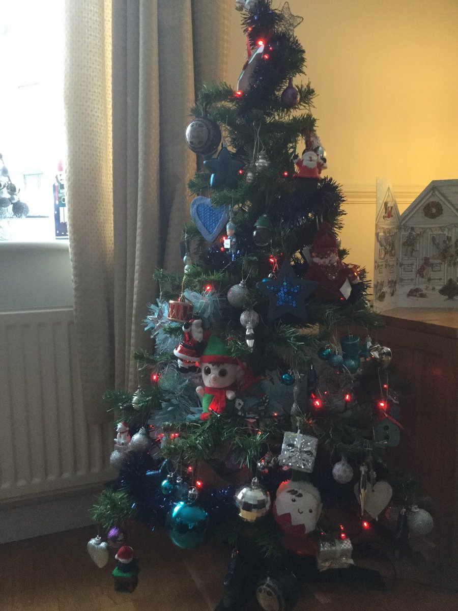 fleelf2's tweet photo. @1ChristmasCheer All #decorations stay up here until #twelfthnight .  We eeeeeeeeek out every last second of #christmas https://t.co/l6QQQjyPF2