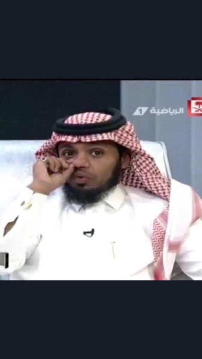 majedhalanzi_q8's tweet photo. @ALMRISEUL @3issaqtr عبدالعزيز اتبرع بكرتون كلينكس عشان تنظف وجهك 🔴والجائزه الثانيه مني للكل شنو الفرق بين الصورتين هم عشره 🔴😂🤣🤣🤣🤣🤣😂😂🤣🤣🤣🤣🤣🤣 https://t.co/wJ5ZzAOZ9Z