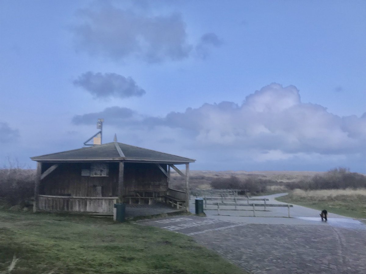 Oerd , trouwlocatie middenin in de natuur.Alleen met paard en huifkar te bereiken.
Één voorwaarde....wel JA antwoorden.