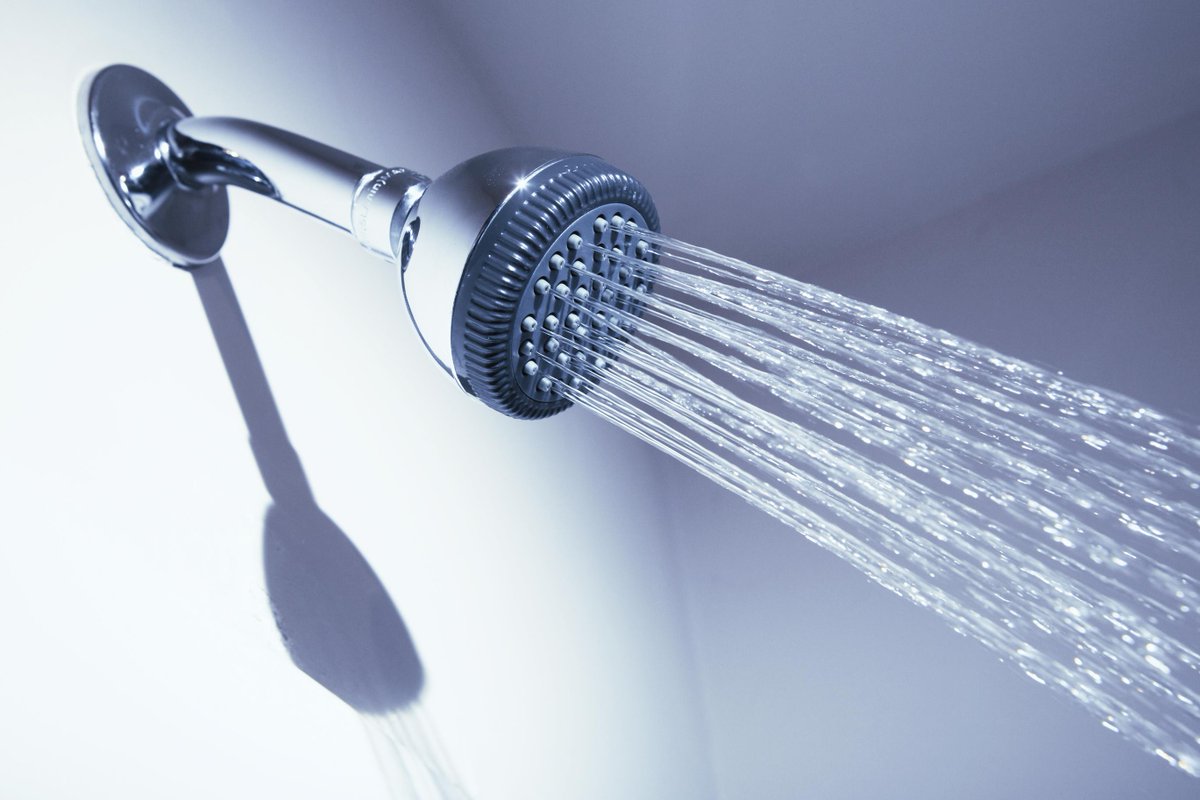 foreveryguy's tweet photo. The steam from a shower can help to soften facial hair, so it’s easier for your razor to cut through stubble. #Bearded #Men #Grooming #Beards #Guys https://t.co/oPg2khaCy1
